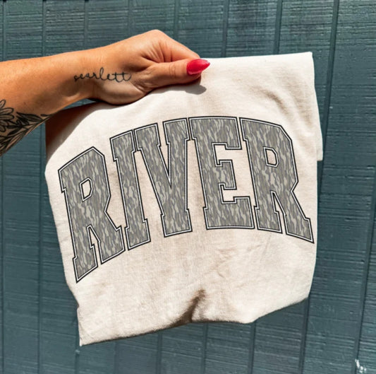 RIVER (CAMO)